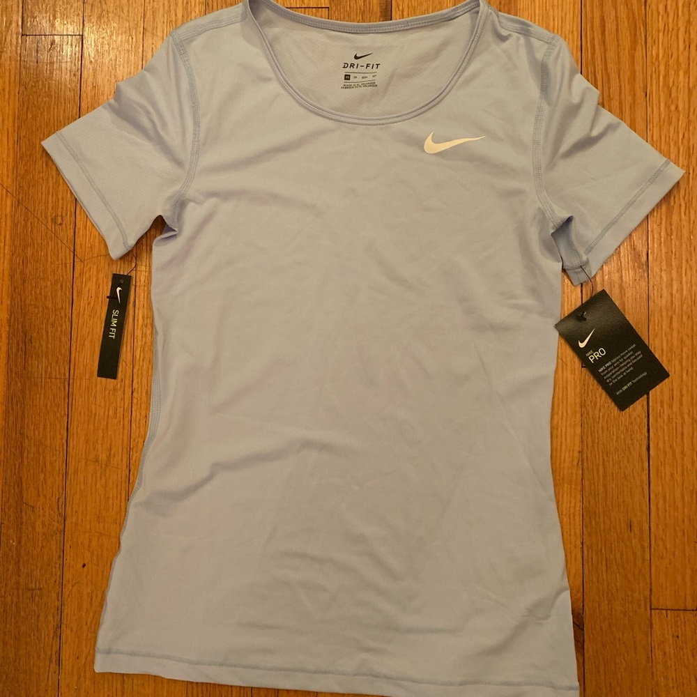 NWT Nike T-shirt